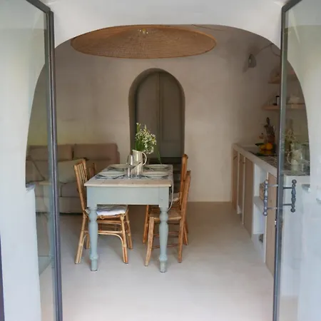 Torre Degli Svizzeri Hébergement de vacances Civezza