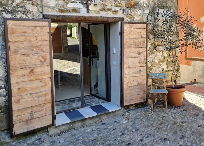 Torre Degli Svizzeri Semesterbostad Civezza